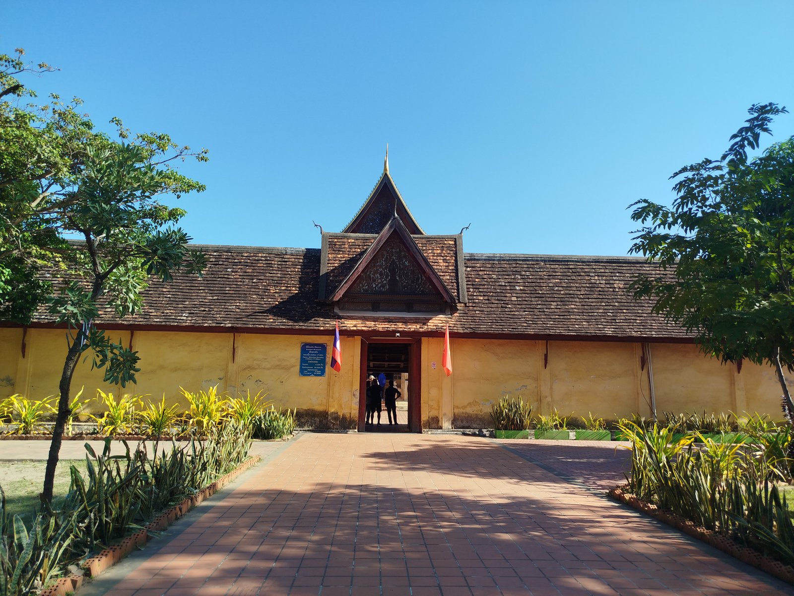 Vientiane Full Day Tour ( Lunch included)